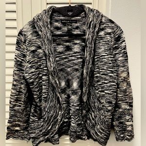HALF-PRICE w/ any other item! Black & white lightweight cardigan jacket